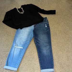 Blue two tone jeans 👖